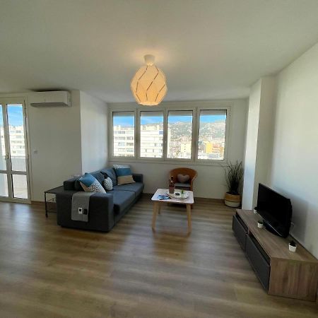 Le Marsouin Yourhosthelper Toulon Dış mekan fotoğraf